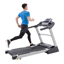 Spirit XT385 Treadmill